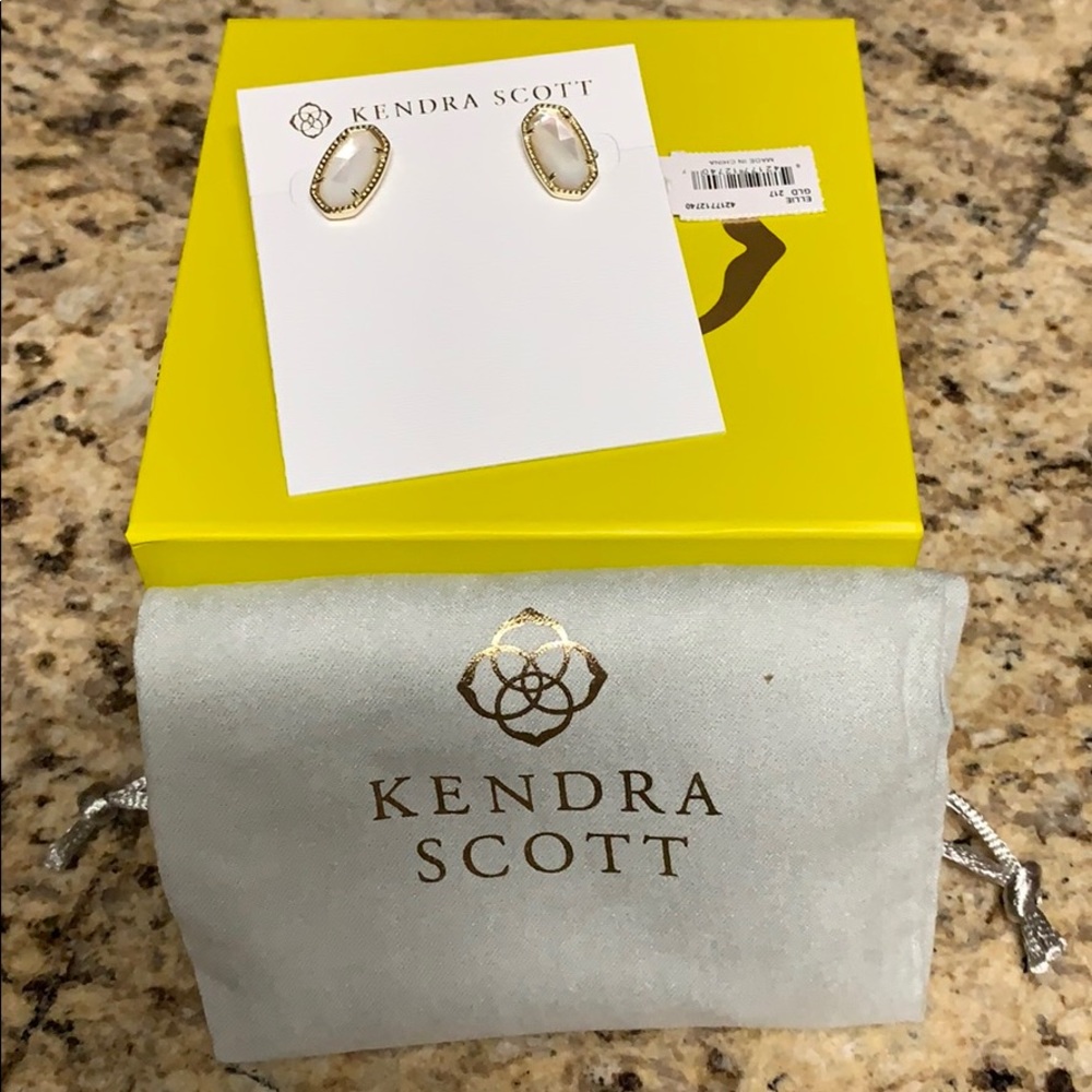 Kendra Scott earrings